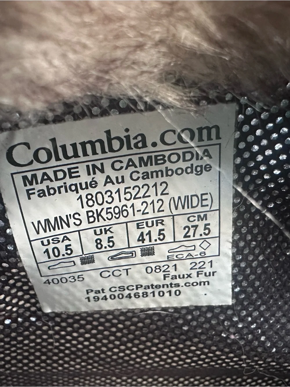 Columbia Women's Minx Shorty III Snow Boots in the Oxford Tan/Fawn- 10.5